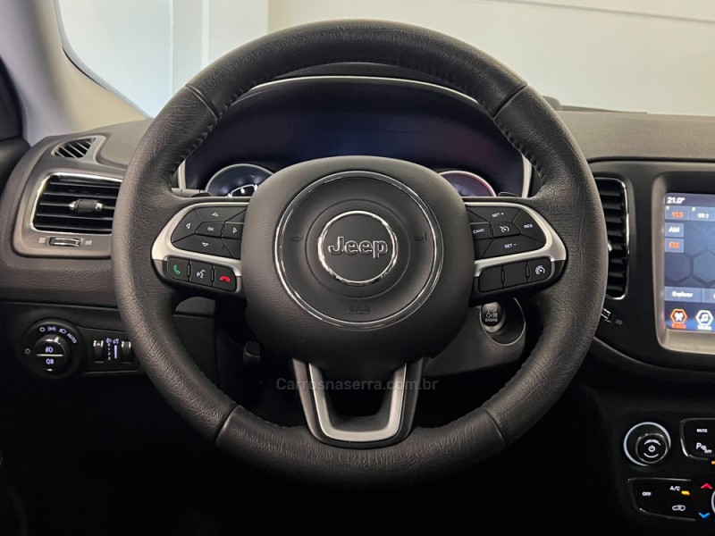 COMPASS 2.0 16V DIESEL LONGITUDE 4X4 AUTOMÁTICO - 2018 - FLORES DA CUNHA