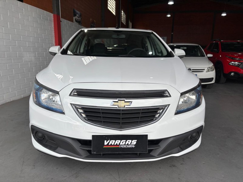 PRISMA 1.4 MPFI LT 8V FLEX 4P MANUAL - 2015 - CAXIAS DO SUL