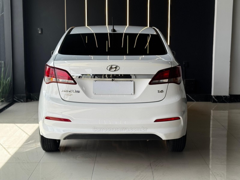 HB20S 1.6 COMFORT PLUS 16V FLEX 4P MANUAL - 2019 - SAPUCAIA DO SUL