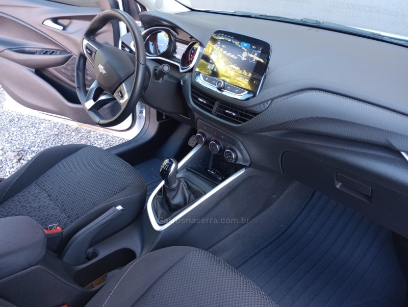 ONIX 1.0 LTZ 12V TURBO FLEX 4P MANUAL - 2021 - FLORES DA CUNHA