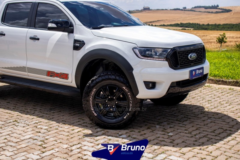 RANGER 3.2 FX4 20V CD 4X4 DIESEL 4P AUTOMÁTICO - 2023 - PALMEIRA DAS MISSõES