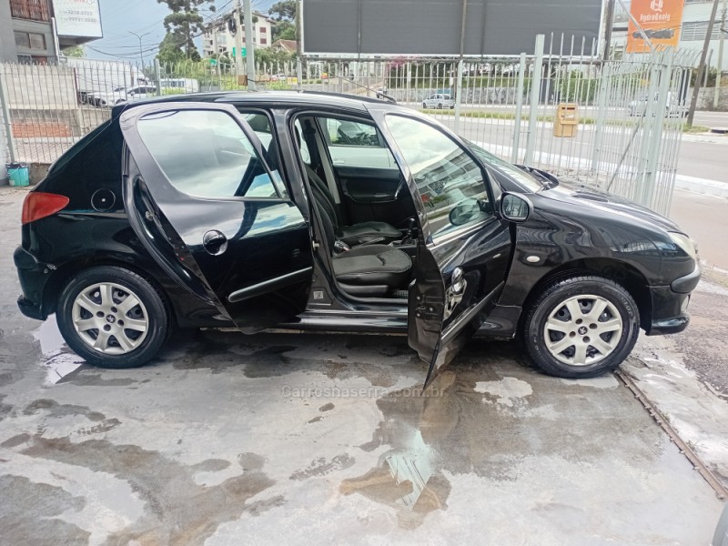 206 1.4 PRESENCE 8V FLEX 4P MANUAL - 2008 - CAXIAS DO SUL