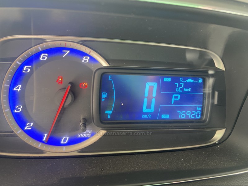 TRACKER 1.8 MPFI LTZ 4X2 16V FLEX 4P AUTOMÁTICO - 2015 - CANELA