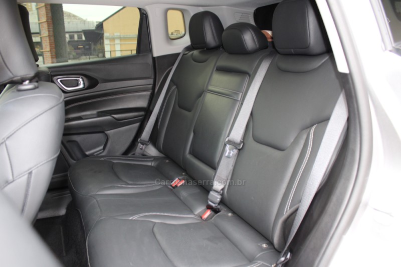 COMPASS 1.3 FLEX NIGHT EAGLE LONGITUDE AUTOMÁTICO - 2025 - CAXIAS DO SUL