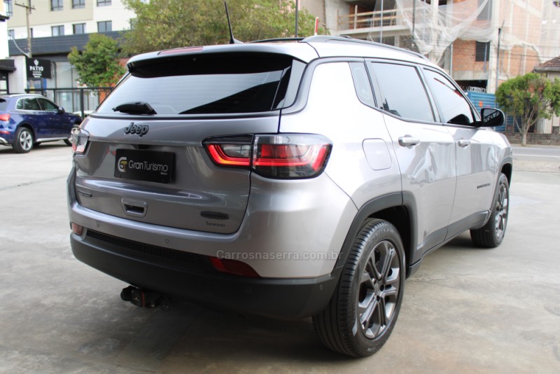 COMPASS 1.3 FLEX NIGHT EAGLE LONGITUDE AUTOMÁTICO - 2025 - CAXIAS DO SUL