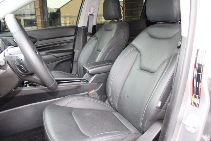 COMPASS 1.3 FLEX NIGHT EAGLE LONGITUDE AUTOMÁTICO - 2025 - CAXIAS DO SUL