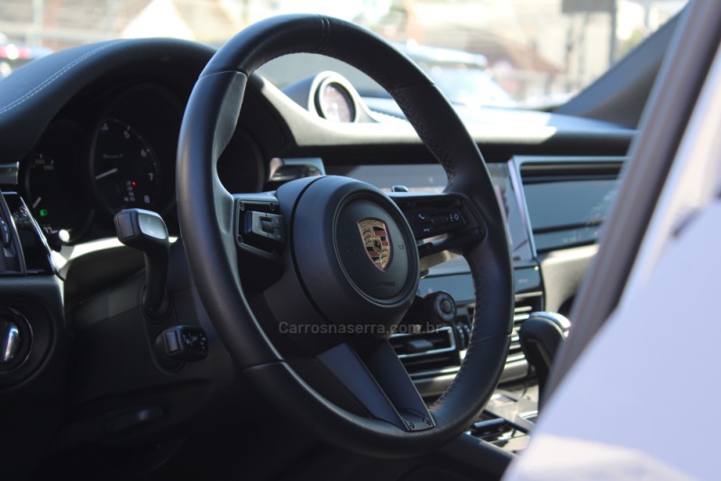 MACAN 2.0 16V GASOLINA 4P AUTOMÁTICO - 2022 - CAXIAS DO SUL