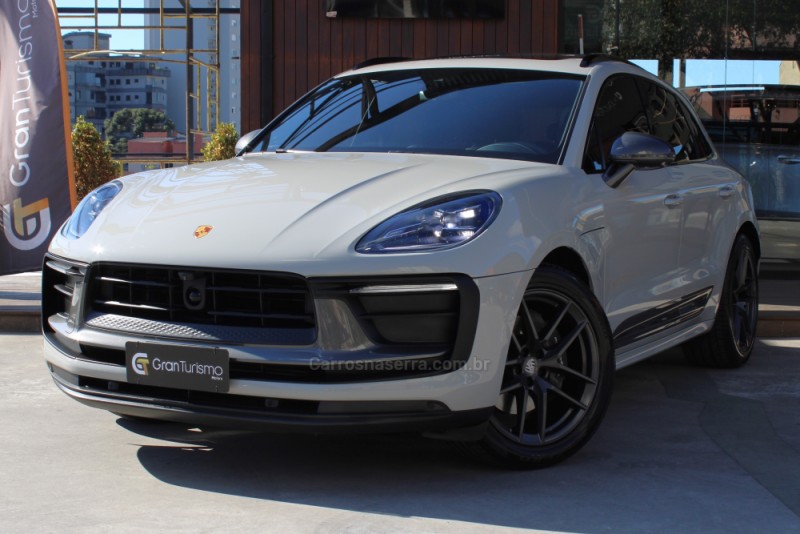 macan 2.0 16v gasolina 4p automatico 2022 caxias do sul