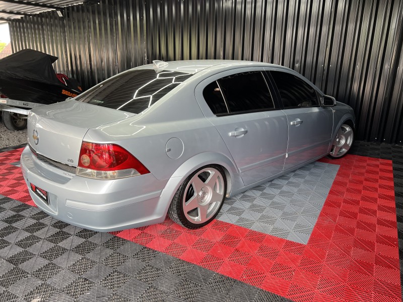 VECTRA 2.0 MPFI ELEGANCE 8V FLEX 4P MANUAL - 2006 - CAXIAS DO SUL