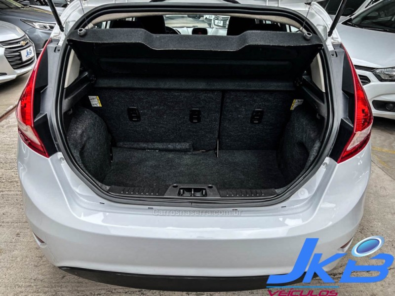 FIESTA 1.6 SE HATCH 16V FLEX 4P MANUAL - 2013 - NOVO HAMBURGO