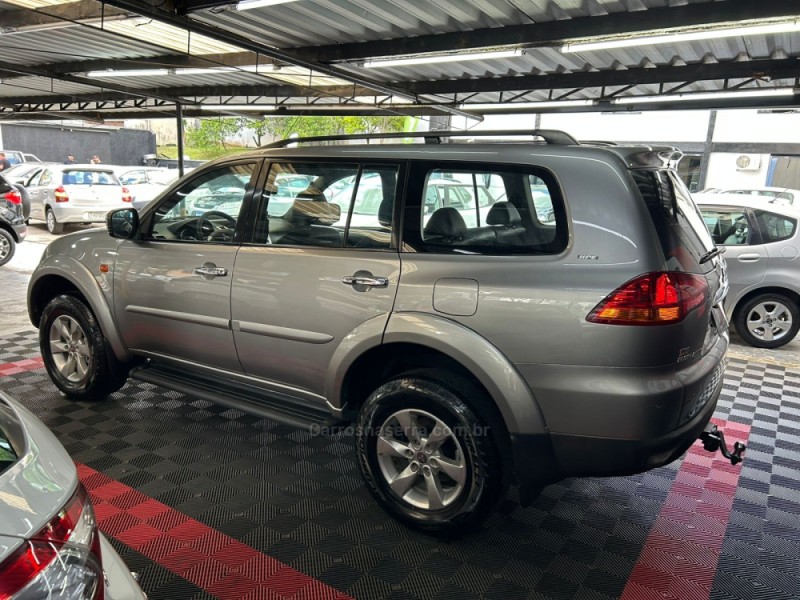 PAJERO DAKAR 3.2 4X4 16V 7 LUGARES TURBO INTERCOOLER DIESEL 4P AUTOMÁTICO - 2012 - PASSO FUNDO