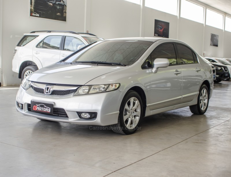 CIVIC 1.8 LXS 16V GASOLINA 4P AUTOMÁTICO - 2010 - NOVO HAMBURGO
