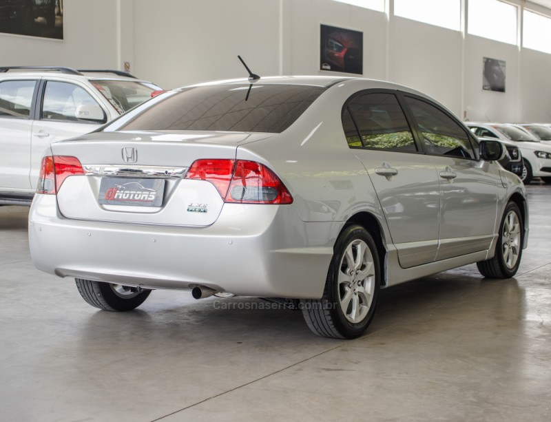CIVIC 1.8 LXS 16V GASOLINA 4P AUTOMÁTICO - 2010 - NOVO HAMBURGO