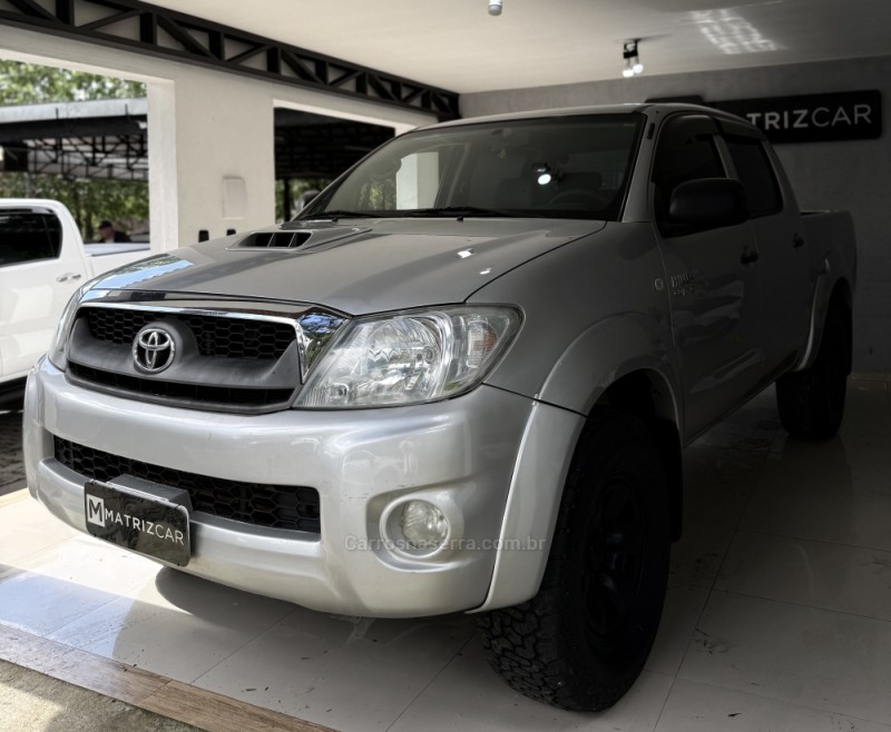 HILUX 3.0 SR 4X2 CD 16V TURBO INTERCOOLER DIESEL 4P MANUAL - 2011 - CANELA