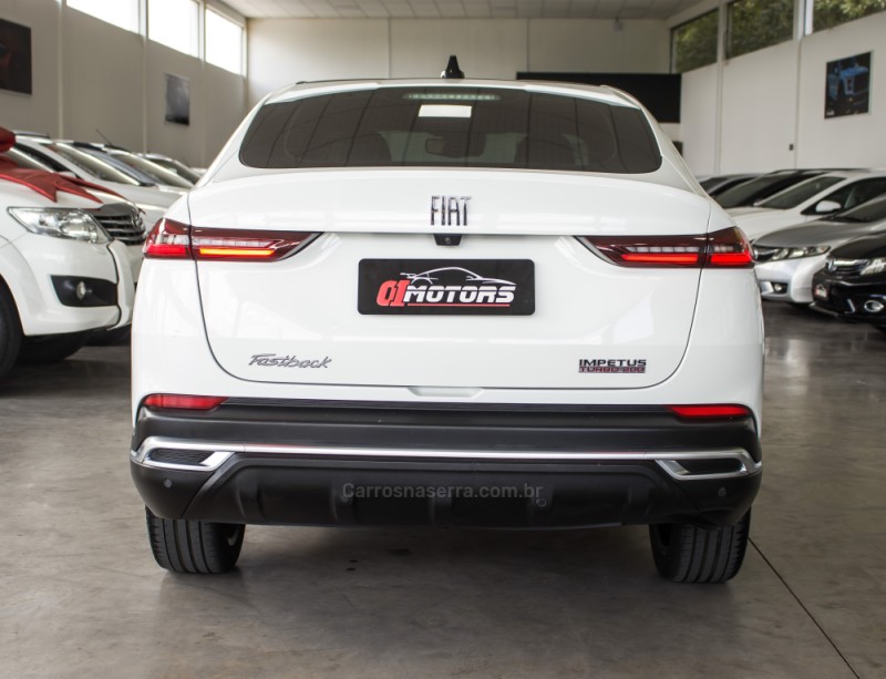 FASTBACK 1.0 IMPETUS 200 TURBO FLEX 4P AUTOMÁTICO - 2023 - NOVO HAMBURGO