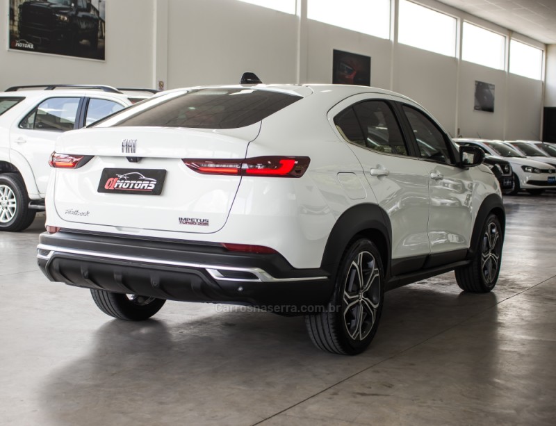 FASTBACK 1.0 IMPETUS 200 TURBO FLEX 4P AUTOMÁTICO - 2023 - NOVO HAMBURGO