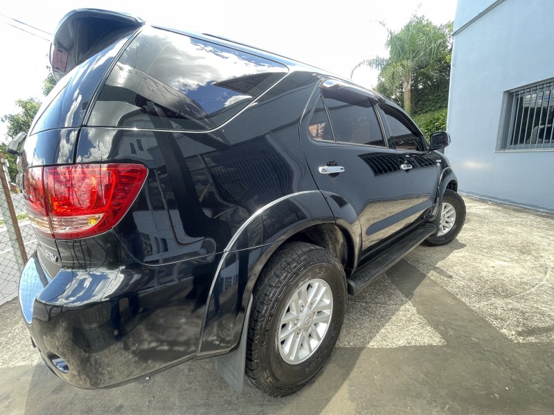HILUX SW4 3.0 SRV 4X4 16V TURBO INTERCOOLER DIESEL 4P AUTOMÁTICO - 2007 - CAXIAS DO SUL