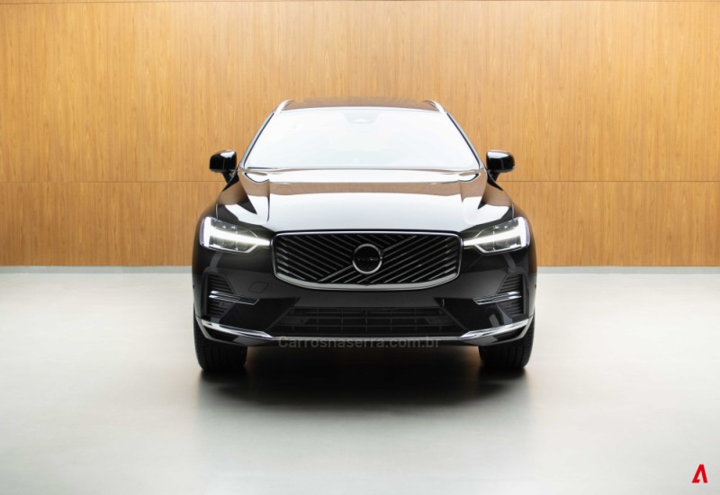 XC60 2.0 T8 ULTRA AWD HÍBRIDO 4P AUTOMÁTICO - 2026 - GARIBALDI