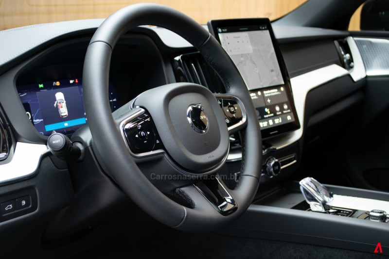 XC60 2.0 T8 ULTRA AWD HÍBRIDO 4P AUTOMÁTICO - 2026 - GARIBALDI