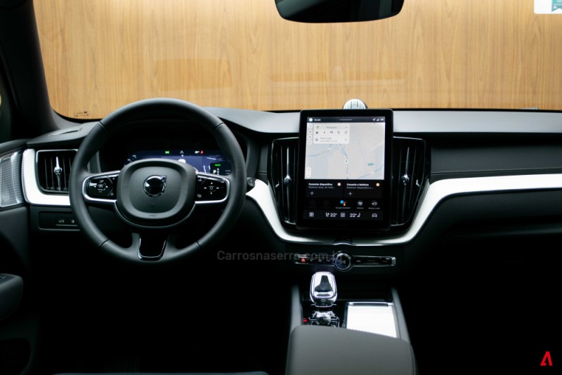 XC60 2.0 T8 ULTRA AWD HÍBRIDO 4P AUTOMÁTICO - 2026 - GARIBALDI