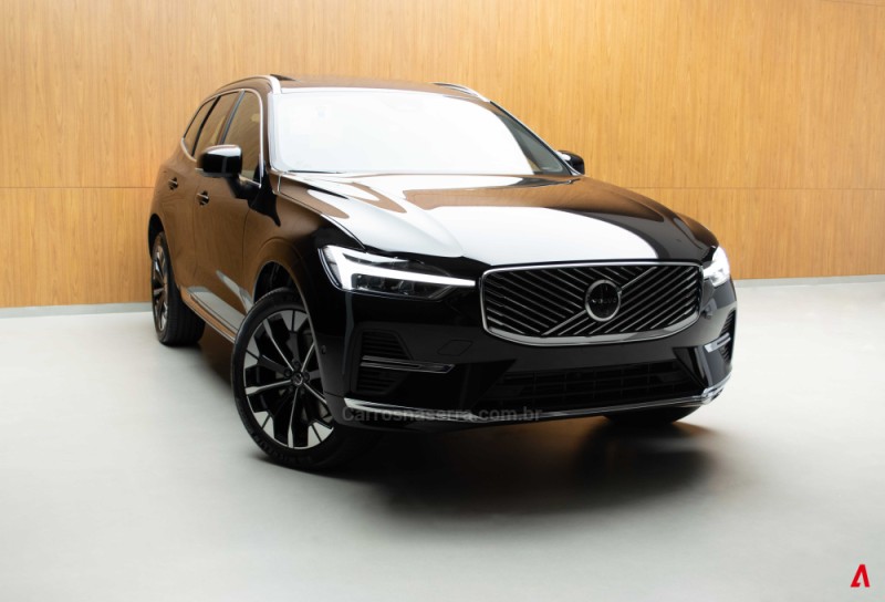XC60 2.0 T8 ULTRA AWD HÍBRIDO 4P AUTOMÁTICO - 2026 - GARIBALDI
