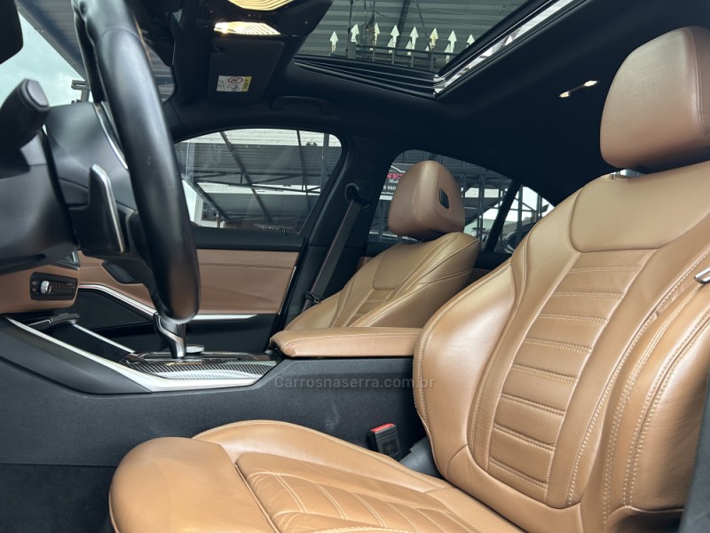 320I 2.0 M SPORT 16V TURBO GASOLINA 4P AUTOMÁTICO - 2020 - CAXIAS DO SUL