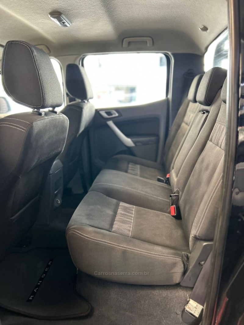 RANGER 2.5 XLT 4X2 CD 16V FLEX 4P MANUAL - 2013 - PASSO FUNDO