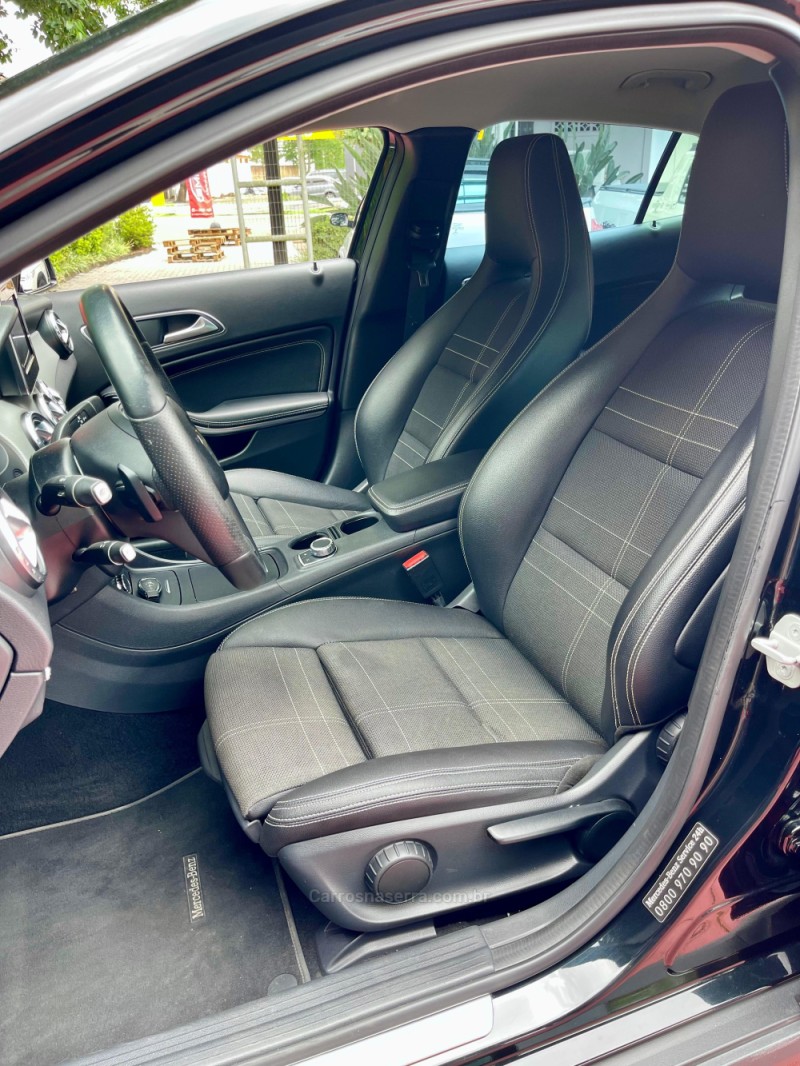 GLA 200 1.6 CGI ADVANCE 16V TURBO FLEX 4P AUTOMÁTICO - 2017 - ROLANTE