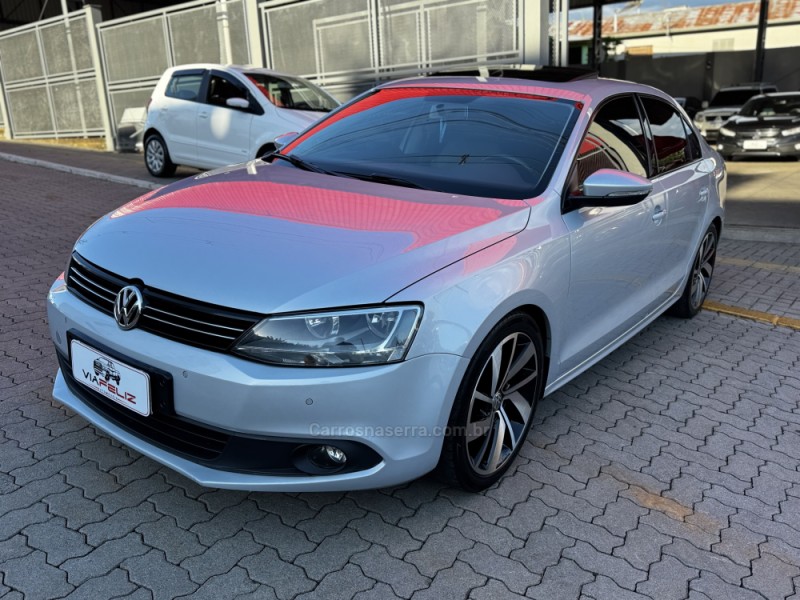 JETTA 2.0 COMFORTLINE FLEX 4P MANUAL - 2012 - FELIZ