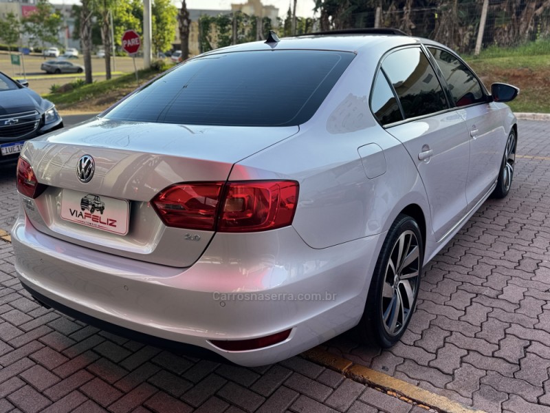 JETTA 2.0 COMFORTLINE FLEX 4P MANUAL - 2012 - FELIZ