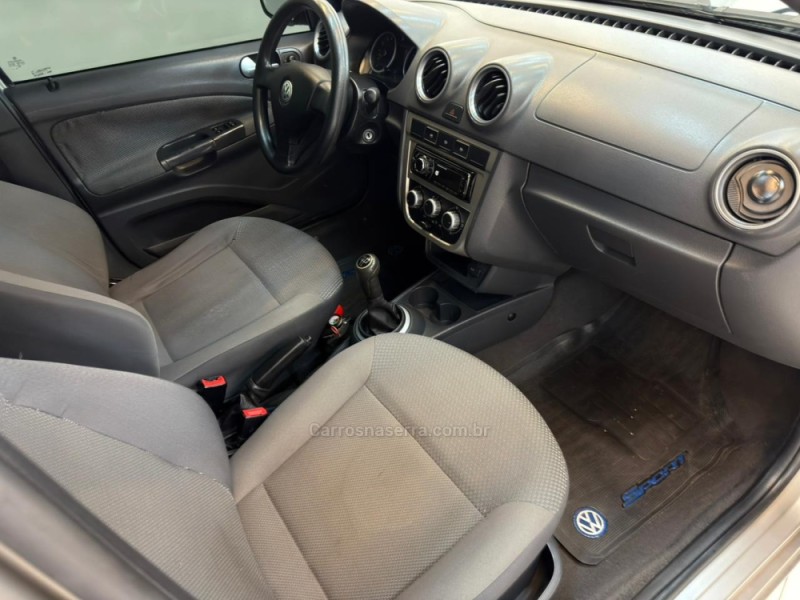 VOYAGE 1.6 MI TREND 8V FLEX 4P MANUAL - 2011 - BOM RETIRO DO SUL