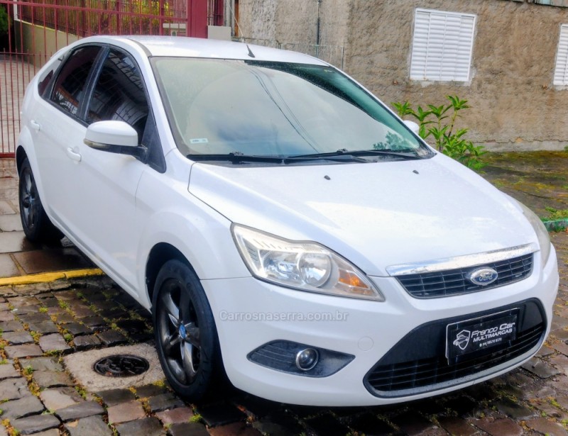 FOCUS 1.6 SE 16V FLEX 4P MANUAL - 2013 - CAXIAS DO SUL