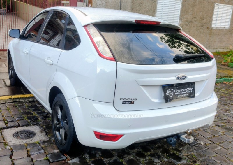 FOCUS 1.6 SE 16V FLEX 4P MANUAL - 2013 - CAXIAS DO SUL