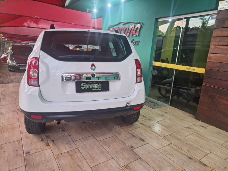 DUSTER 1.6 EXPRESSION 4X2 16V FLEX 4P MANUAL - 2013 - DOIS IRMãOS