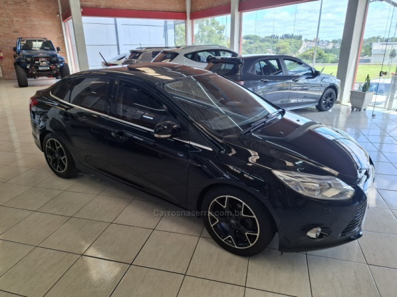 focus 2.0 titanium plus sedan 16v flex 4p automatico 2015 bento goncalves