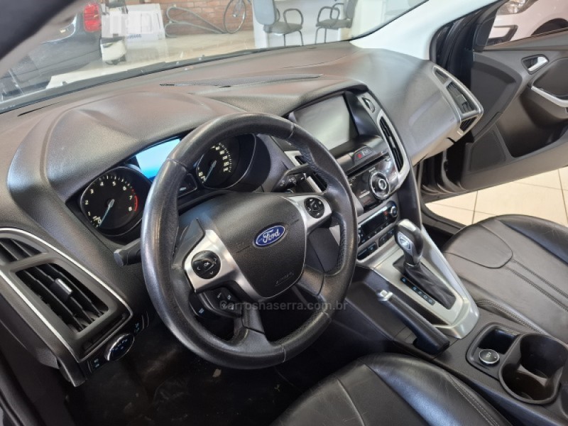 FOCUS 2.0 TITANIUM PLUS SEDAN 16V FLEX 4P AUTOMÁTICO - 2015 - BENTO GONçALVES