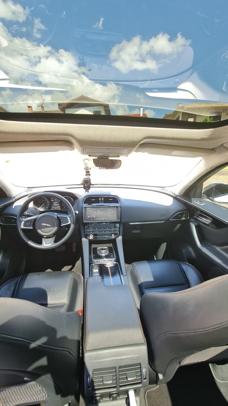 F-PACE 2.0 DIESEL PRESTIGE 180CV 4P AUTOMÁTICO - 2020 - LAGOA VERMELHA