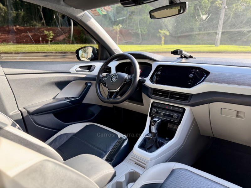 T-CROSS 1.4 HIGHLINE TSI 16V FLEX 4P AUTOMÁTICO - 2020 - LAJEADO