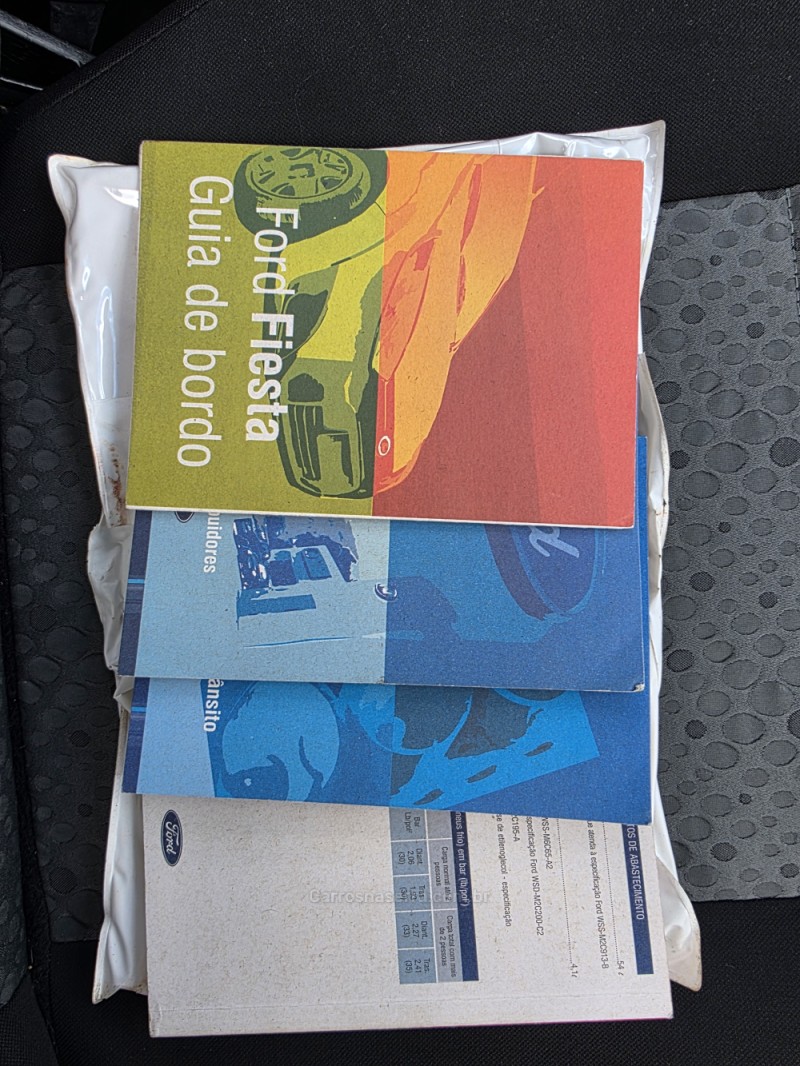 FIESTA 1.0 ROCAM SE PLUS HATCH 8V FLEX 4P MANUAL - 2014 - CAXIAS DO SUL