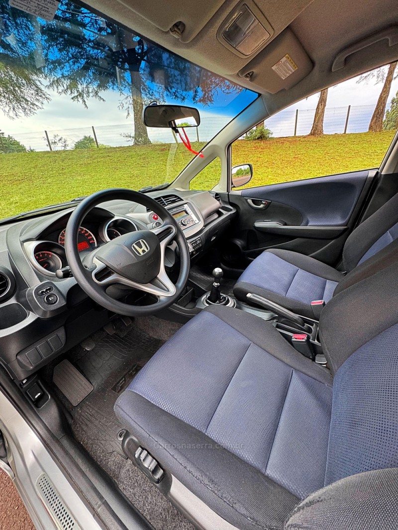 FIT 1.4 LX 16V FLEX 4P MANUAL - 2013 - PASSO FUNDO