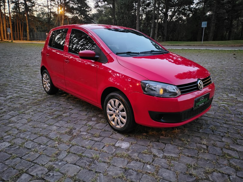 FOX 1.6 MI 8V FLEX 4P MANUAL - 2014 - CAXIAS DO SUL