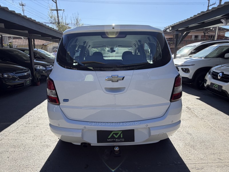 SPIN 1.8 LTZ 8V FLEX 4P AUTOMÁTICO - 2017 - CAXIAS DO SUL