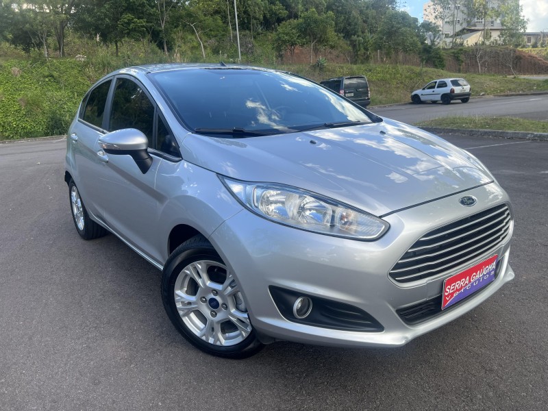 FIESTA 1.6 SE HATCH 16V FLEX 4P AUTOMÁTICO