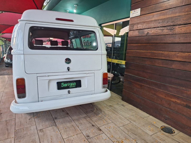 KOMBI 1.4 MI STD LOTAÇÃO 8V FLEX 3P MANUAL - 2010 - DOIS IRMãOS