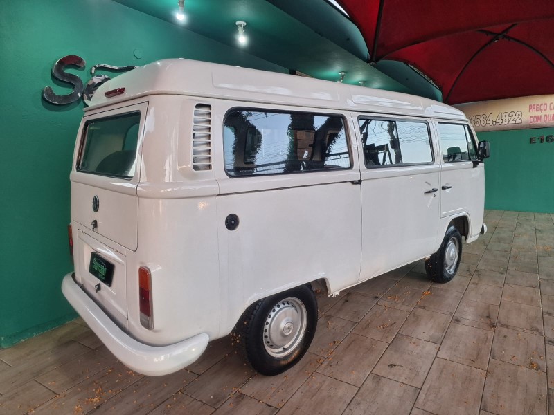 KOMBI 1.4 MI STD LOTAÇÃO 8V FLEX 3P MANUAL - 2010 - DOIS IRMãOS