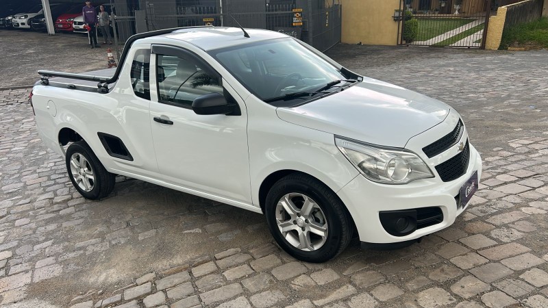 MONTANA 1.4 MPFI LS CS 8V FLEX 2P MANUAL - 2017 - FARROUPILHA