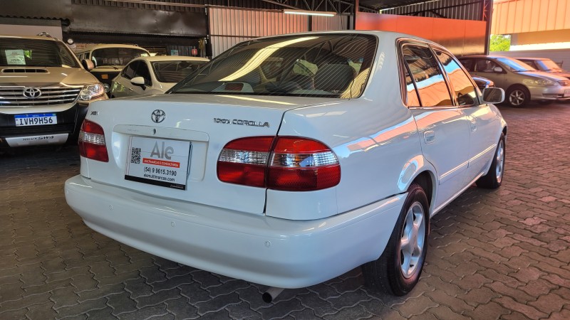 COROLLA 1.8 XEI 16V GASOLINA 4P AUTOMÁTICO - 2001 - GARIBALDI