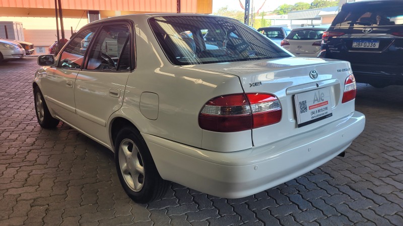 COROLLA 1.8 XEI 16V GASOLINA 4P AUTOMÁTICO - 2001 - GARIBALDI