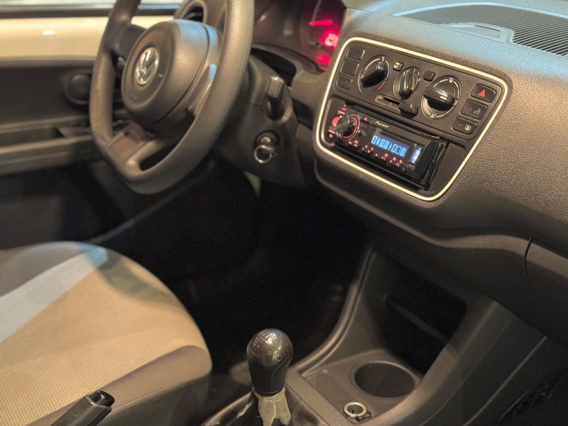 UP 1.0 MPI TAKE UP 12V FLEX 4P MANUAL - 2015 - NOVO HAMBURGO