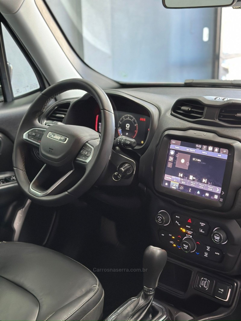 RENEGADE 1.3 LONGITUDE T270 16V TURBO FLEX 4P AUTOMÁTICO - 2023 - PASSO FUNDO